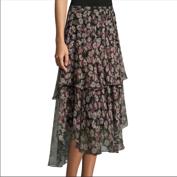 Trade/Sell Loveshackfancy Alex silk Tiered Skirt Medium🦄👗💖 EUC - Picture 2 of 4
